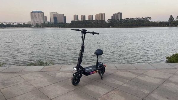 Yetkinlər üçün Sit Down Skuter istehsalçısı