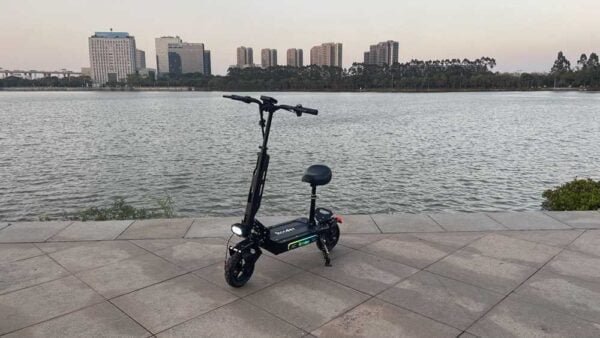 Dual Motor Scoote istehsalçısı