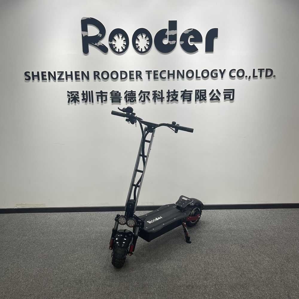 Sidecar istehsalçısı ilə skuter Sidecar istehsalçısı ilə skuter